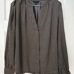 Banana Republic Patterned Long Sleeve Blouse